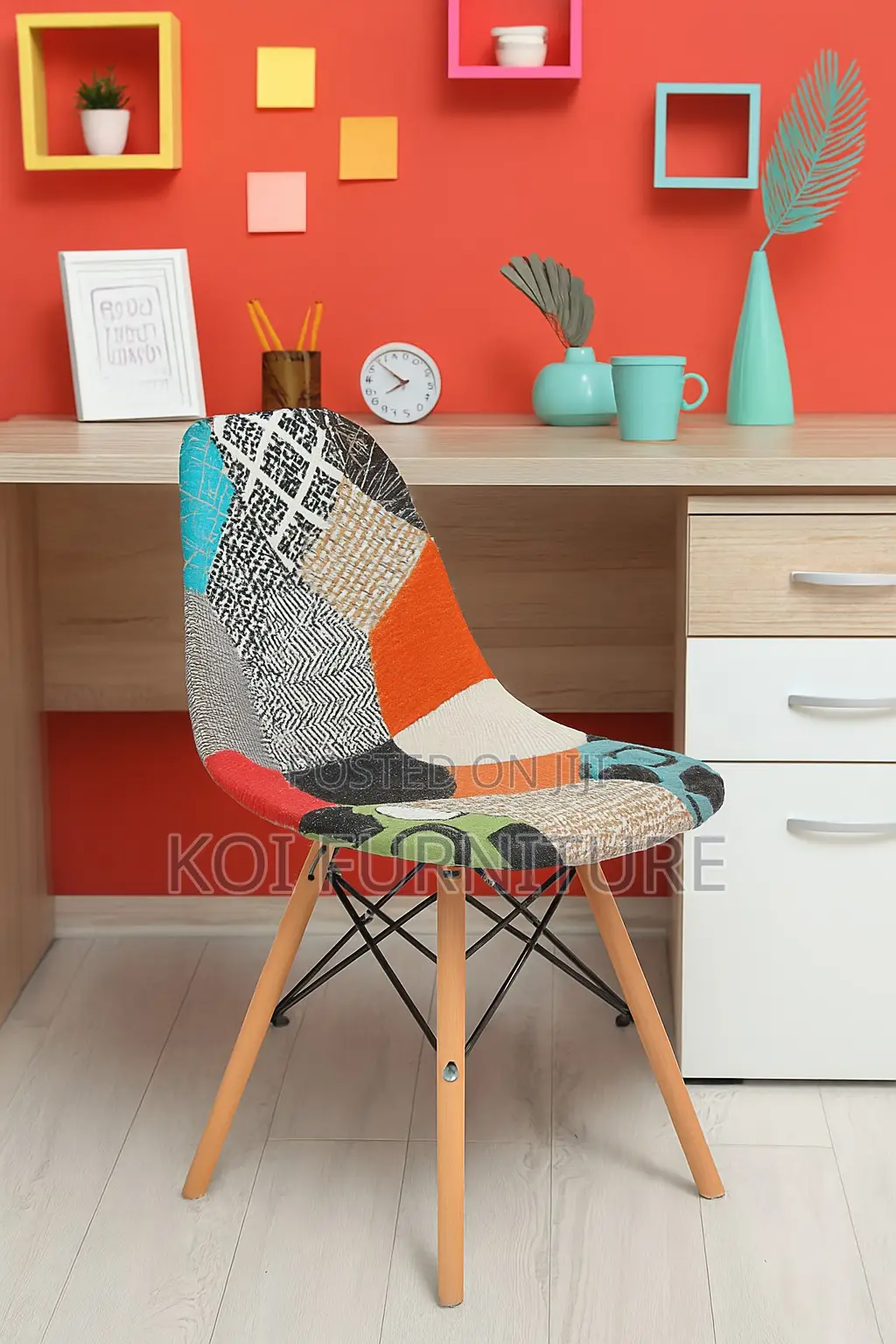 Dining Chairs; Eames Artful Designed Teal Dining Chair