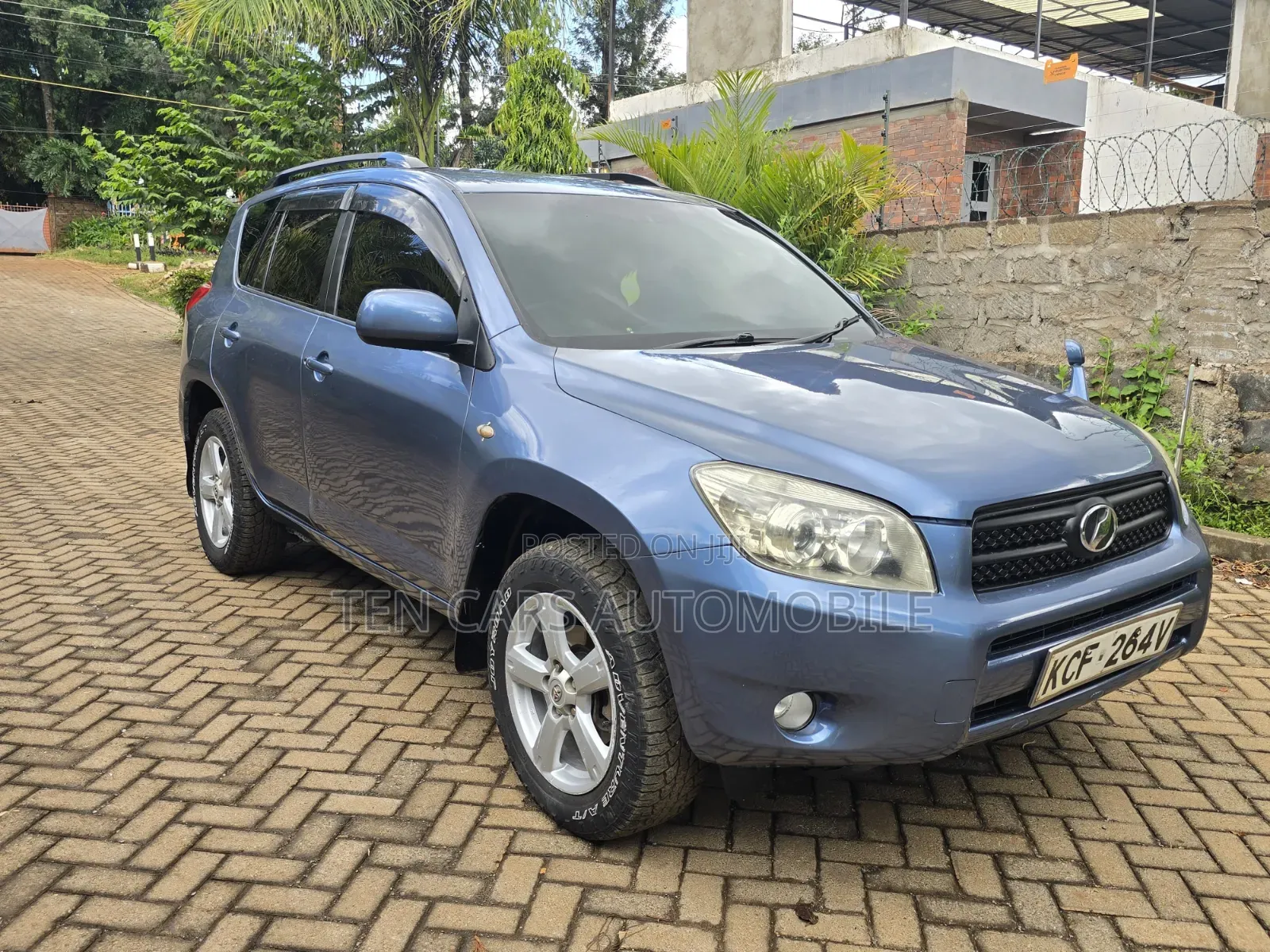 Toyota RAV4 2008 Blue