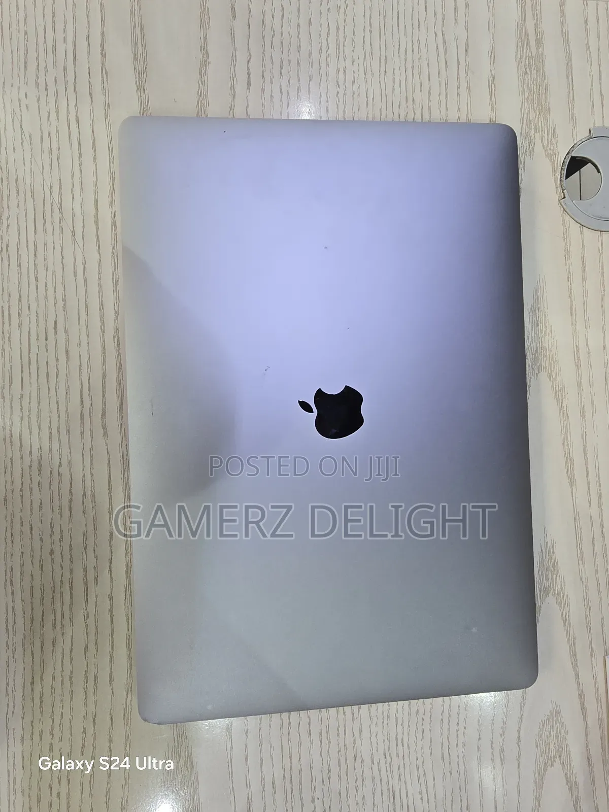 Laptop Apple MacBook Pro 16GB Intel Core i5 SSD 512GB