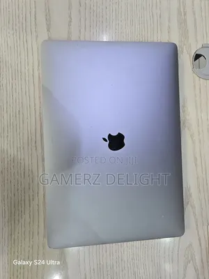 Laptop Apple MacBook Pro 16GB Intel Core i5 SSD 512GB