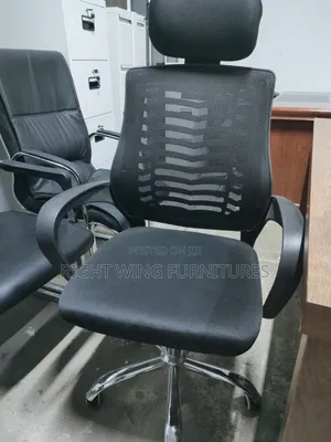 Office Furniture :Office Headrest Chair With Armrest
