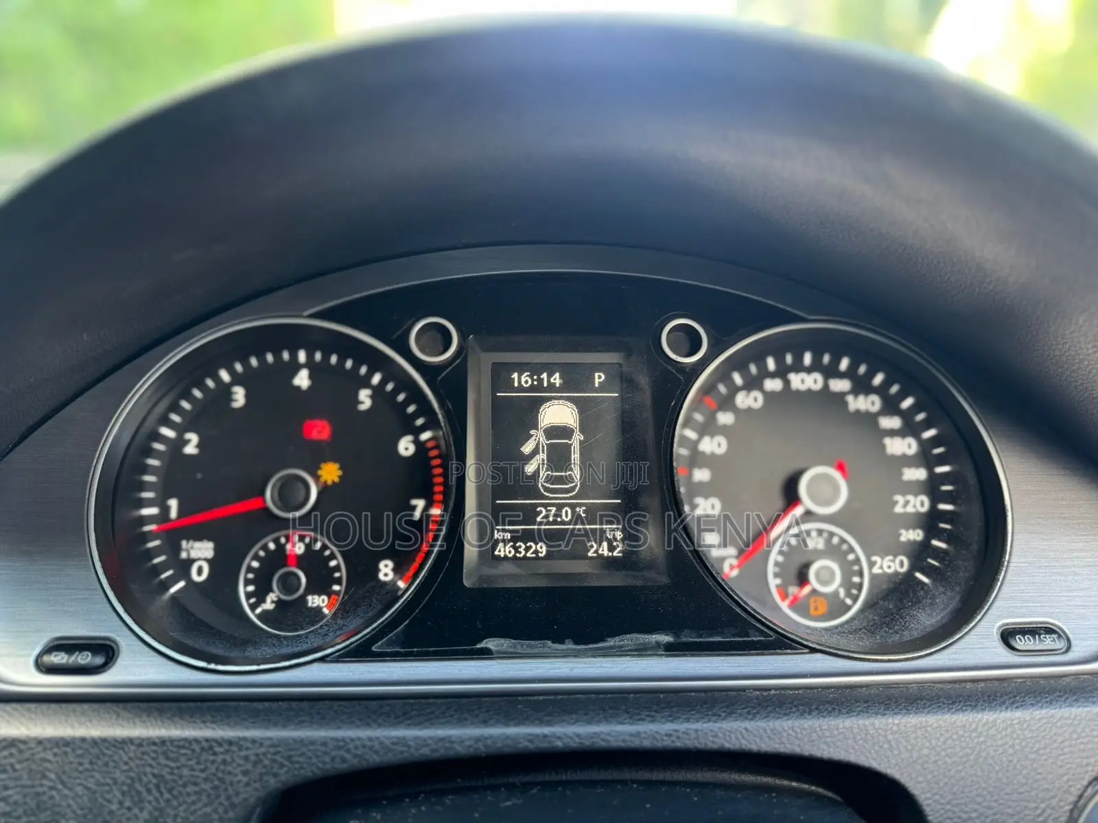 Volkswagen Passat 2013 White