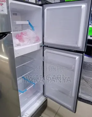 Two Doored No Frost Von 182l Fridge