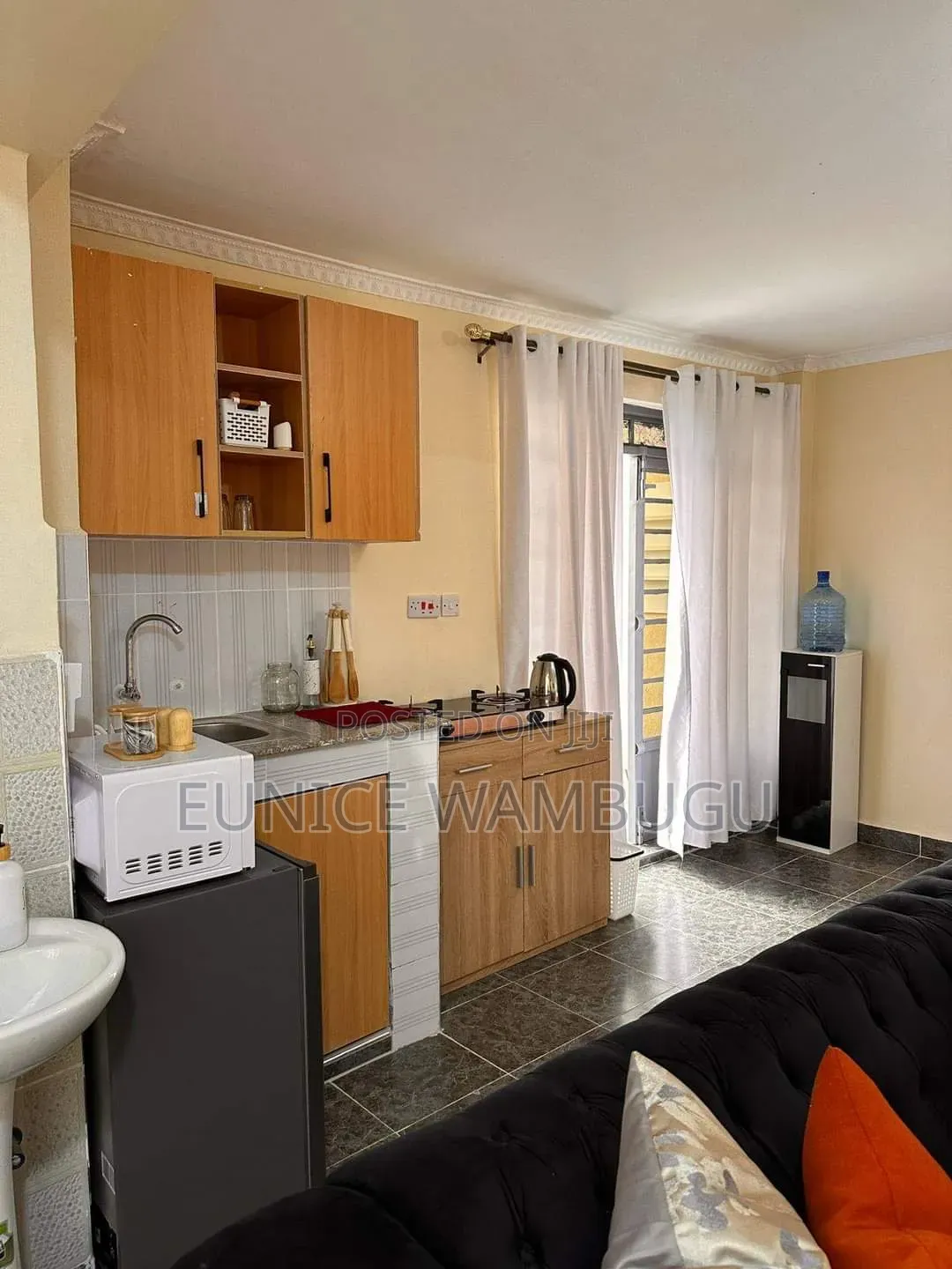 Spacious Airbnbs Studio Kamakis