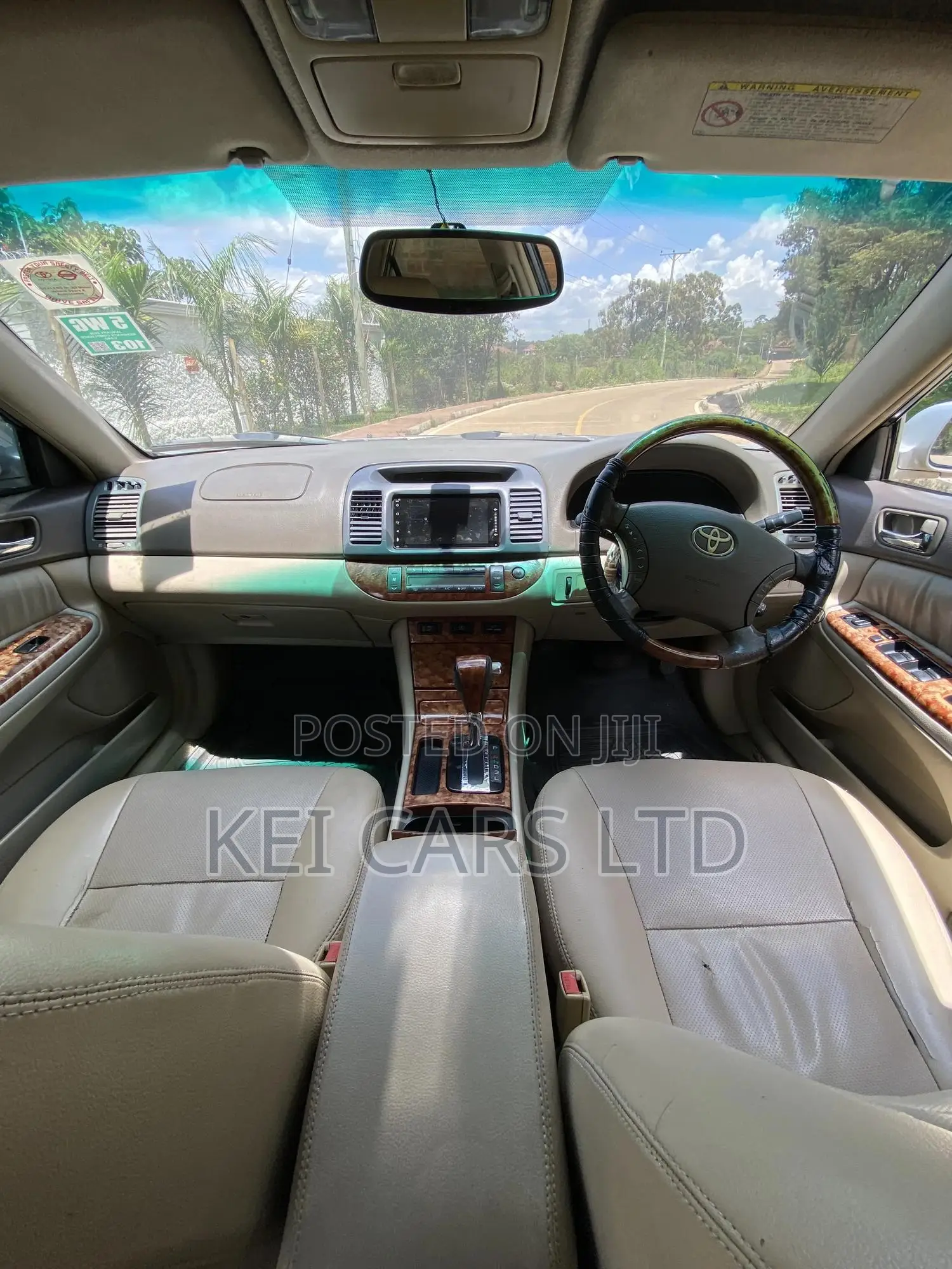 Toyota Camry 1998 Silver