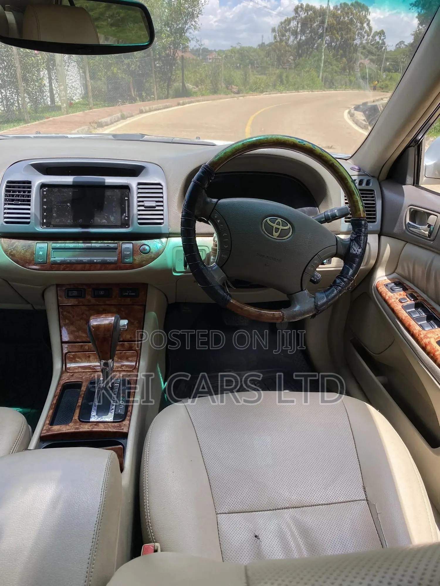 Toyota Camry 1998 Silver