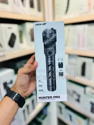 Green Lion Hunter Pro 2000 Lumens 600m Range Rechargeable Torch