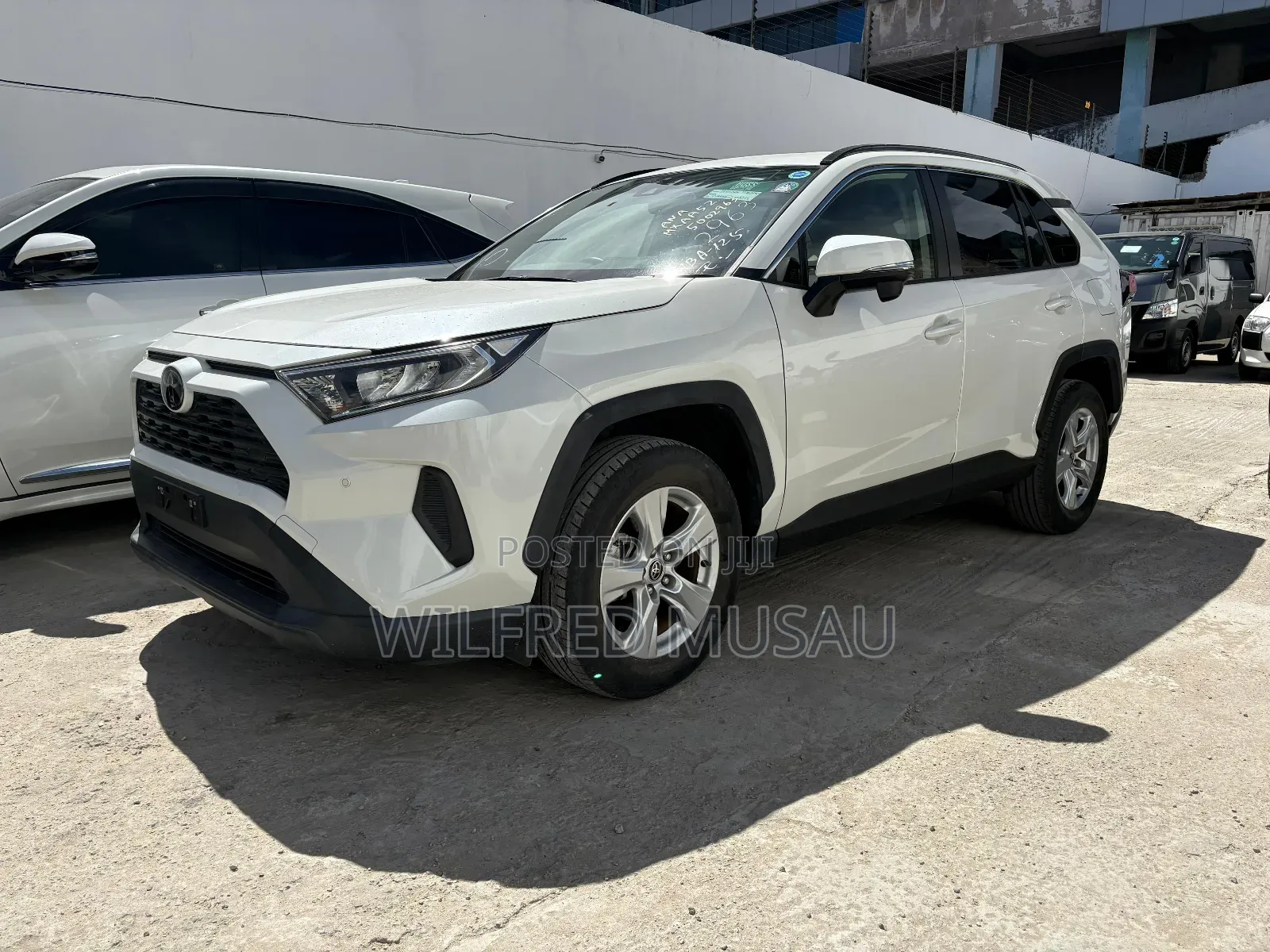 Toyota RAV4 2020 White