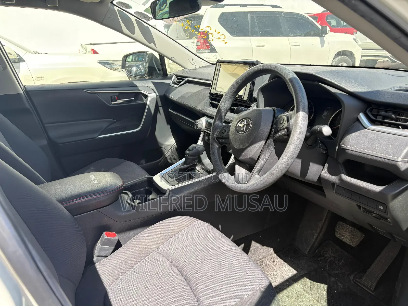 Toyota RAV4 2020 White