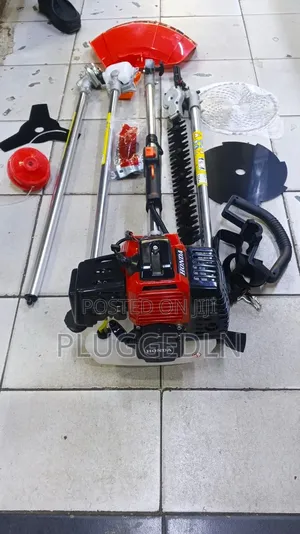 Honda 2 Stroke 5 in 1 Brush Cutter.