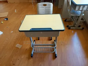 Heavy Duty Plastic Folding Chair