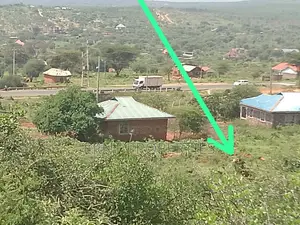 Strategic 1-Acre Prime Plot – Namanga