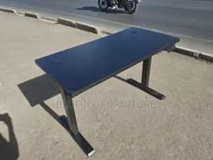 1.2m Electric Modern Desk