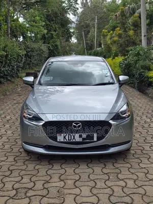 Mazda 2 2020 Silver