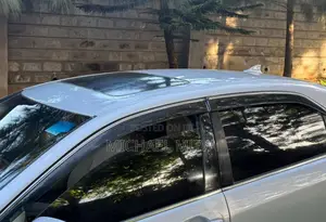 Toyota Crown 2012 Silver