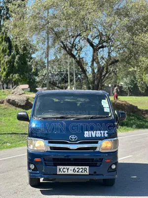 Toyota HiAce SV Premium 2013 Blue