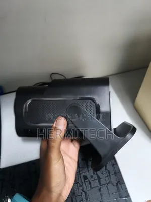 Small Portable Mini Hy320 Projector Android Smart Display 150 Inch