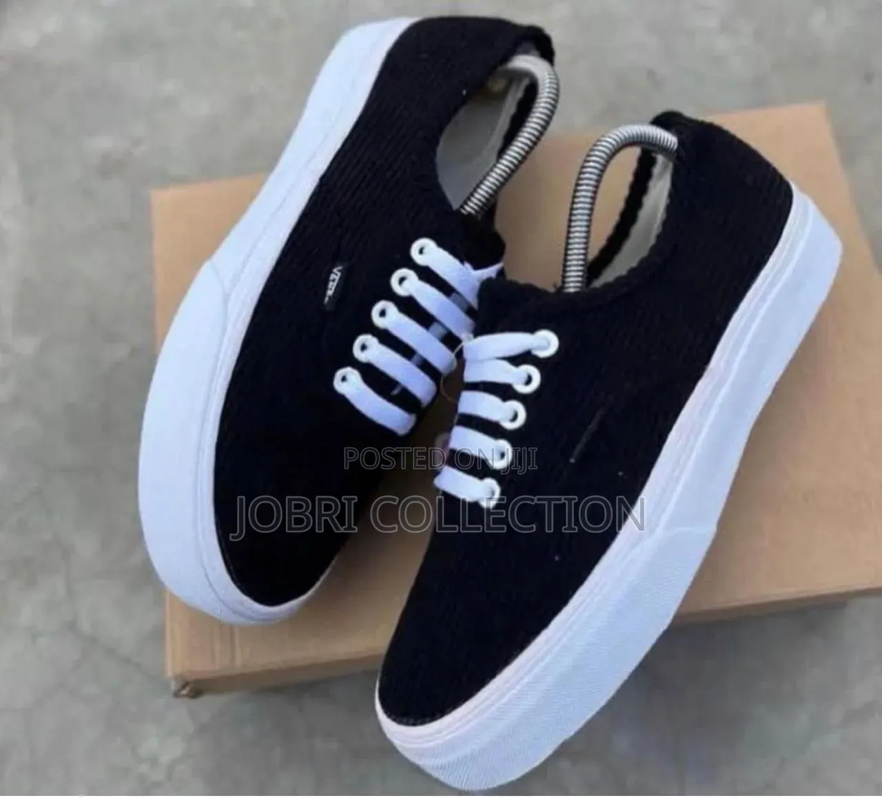 Cordoury Vans