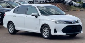 Toyota Axio 1.5 Hybrid 2WD 2018 White