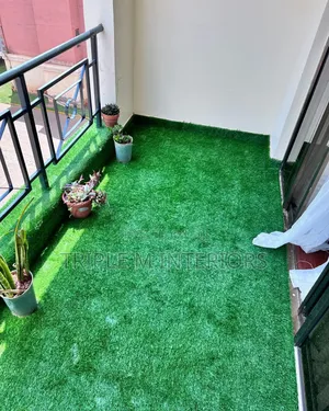 Soft Touch Outdoor Synthetic Grass Carpet for Comfort Use