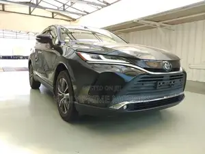 Toyota Harrier 2.0 4WD 2020 Black