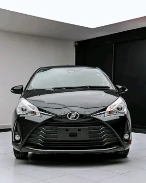 Toyota Vitz 2019 Black