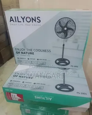 Black One Ailyons 18inch Fan.