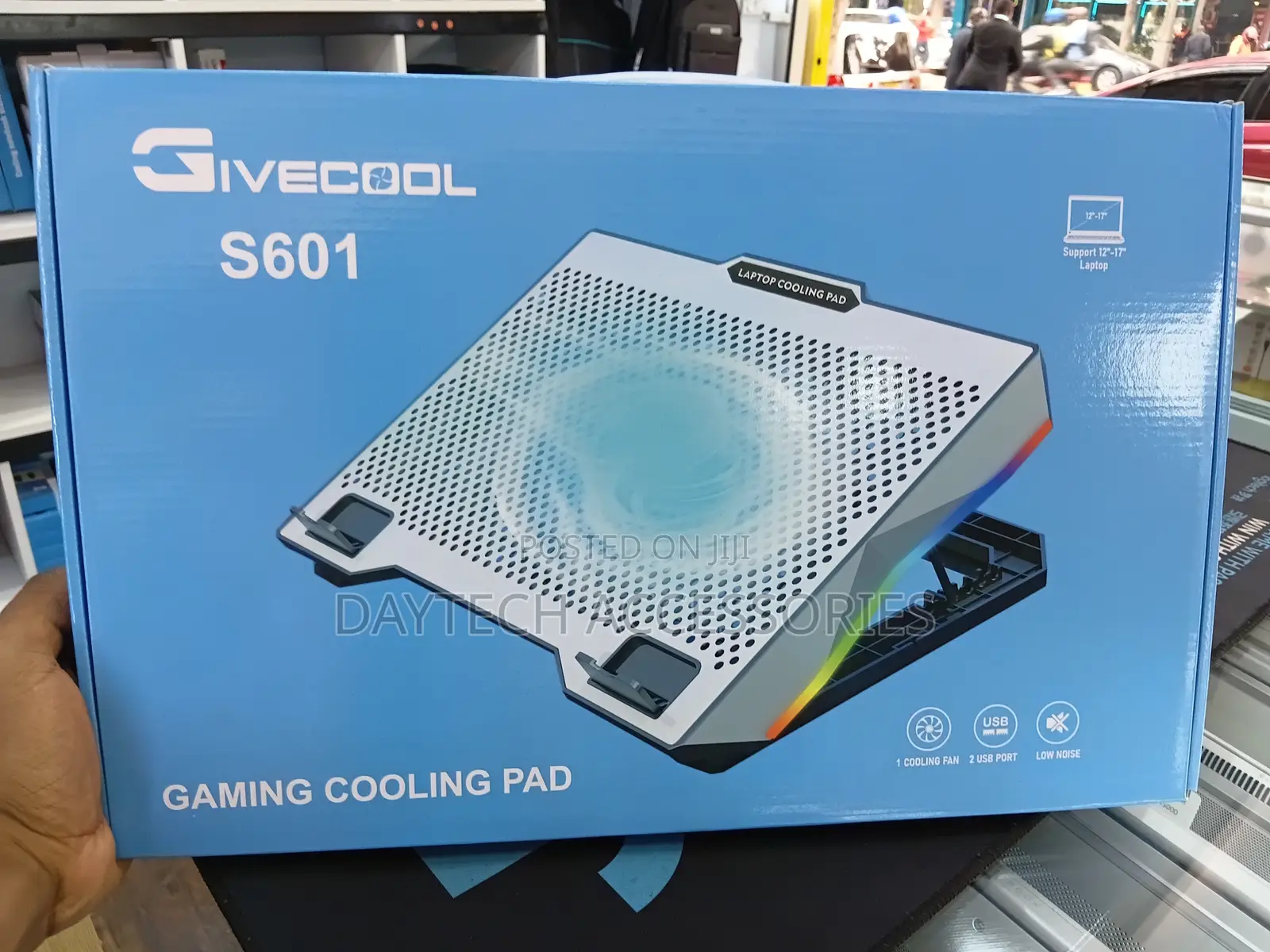 This Is a Givecool S601 Gaming Laptop Cooling Pad.