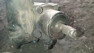 Steering Box Land Cruiser 75