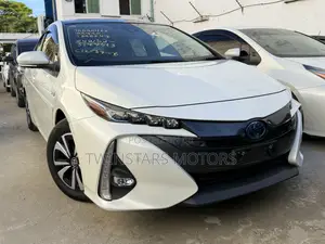 Toyota Prius 2019 White