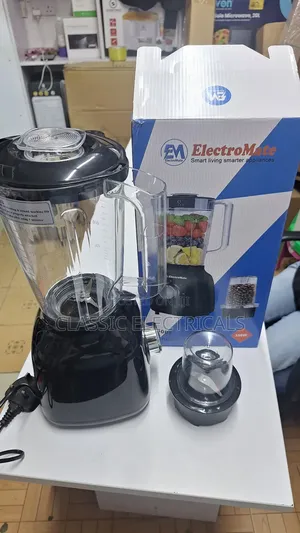 2in1 Blender and a Grinder With a One Year Warranty