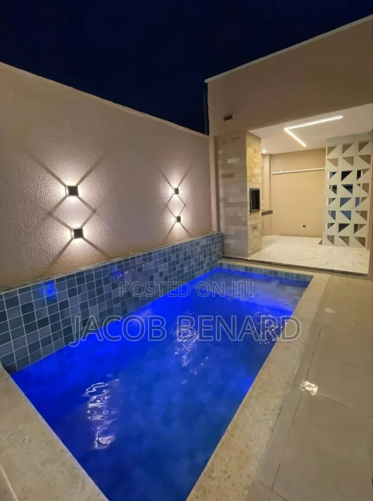 Tile Fixings