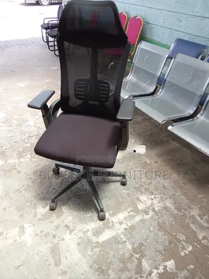 New Modern Ergonomic Swivel Office Chair