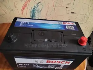 Bosch N90 Maintenance Free Car Battery