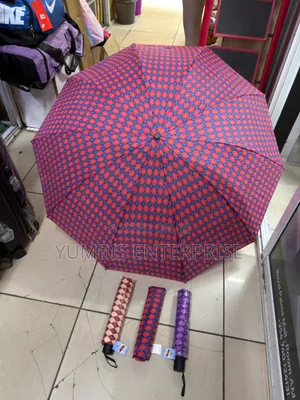 Big Foldable Umbrellas