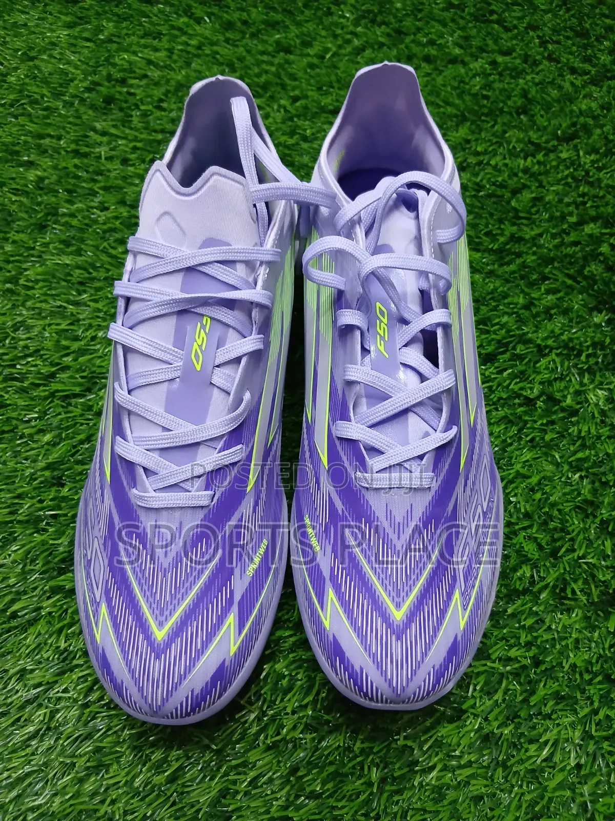 F50 Sparkfusion Tf Trainers With Lacesless