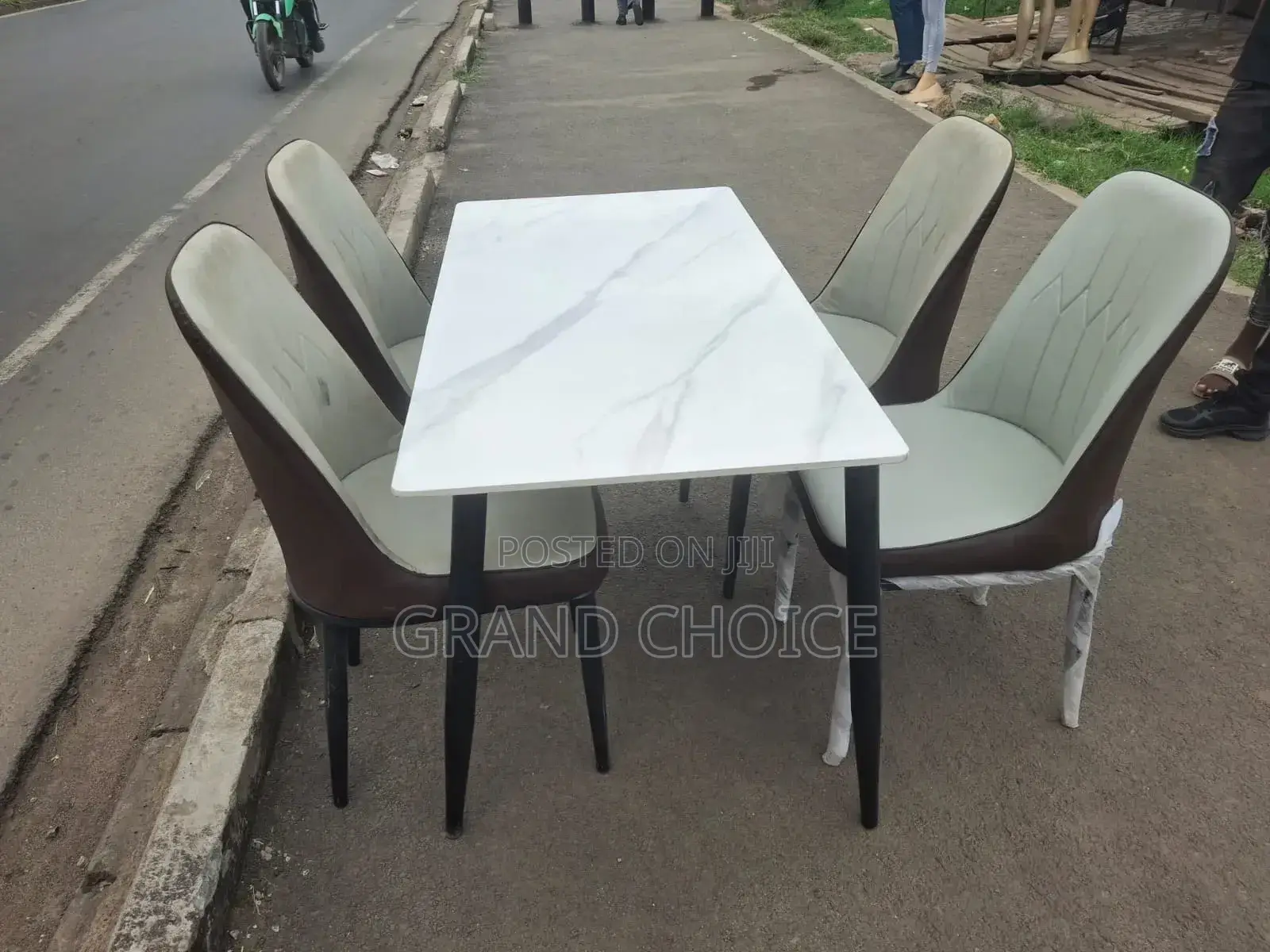 4 Seater Marble Dining Set