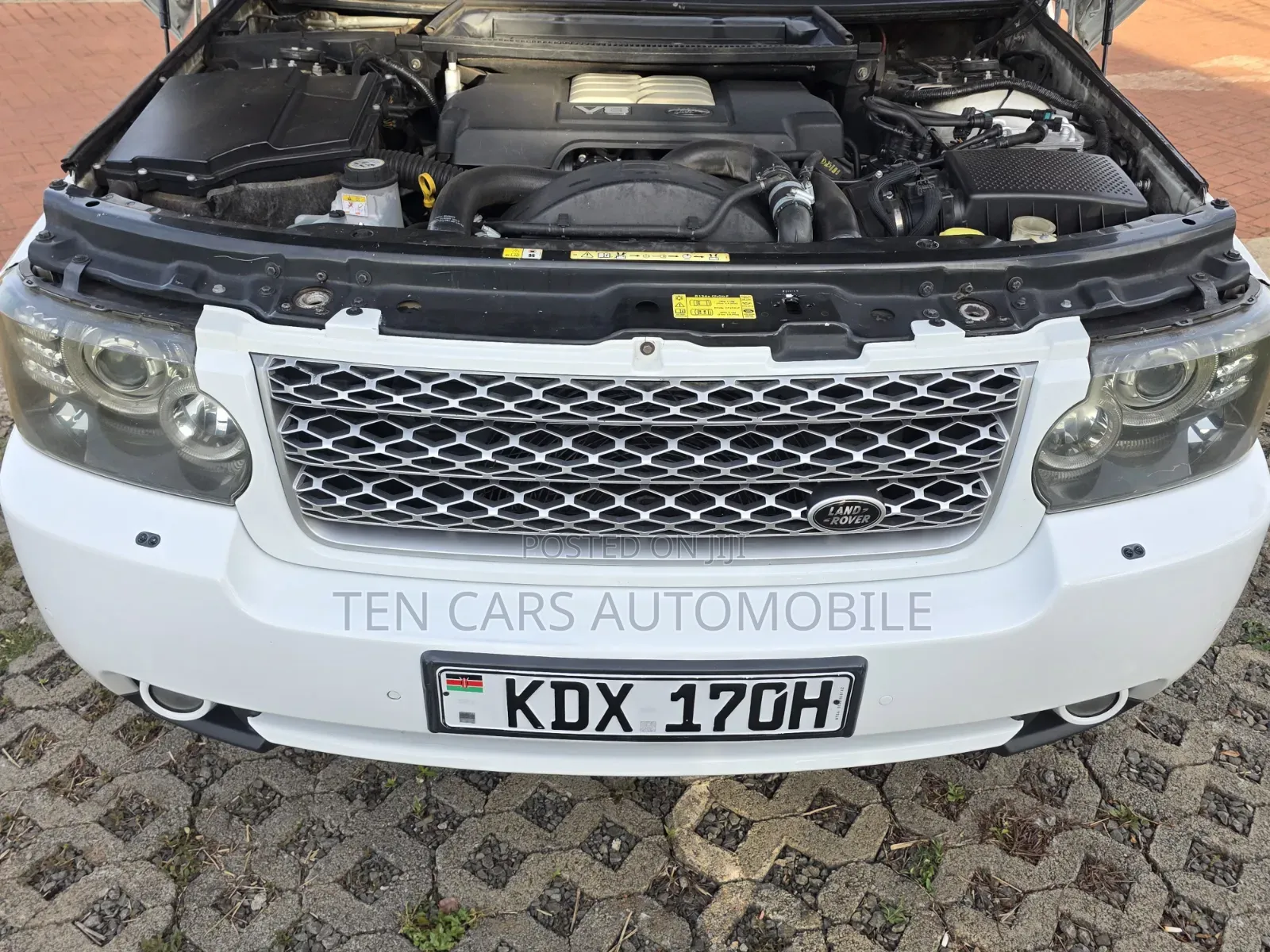 Land Rover Range Rover Vogue 2011 White
