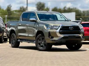 Toyota Hilux 2022 Gold