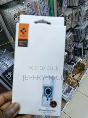 Spigen Ultra Hybrid Magfit Case for Apple iPhone 16 Pro Max.