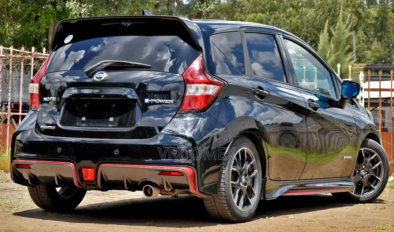 Nissan Note 2018 Black