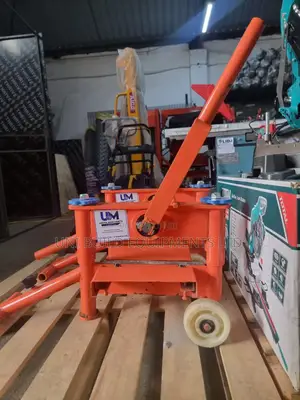 Titan Heavy Duty Manual Cabro Splitter