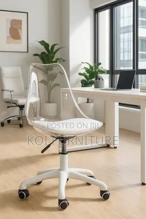 Dining Chairs; Aesthetic Clear Swivel Dining Chairs