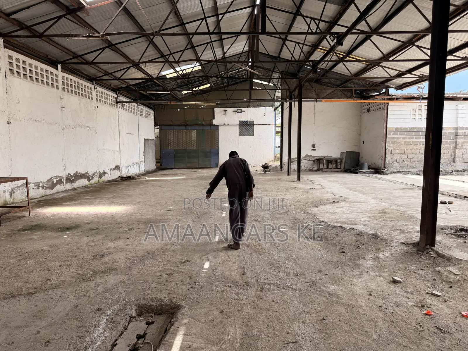 3.5 Acre Industrial Complex in Nakuru With 8 Godowns