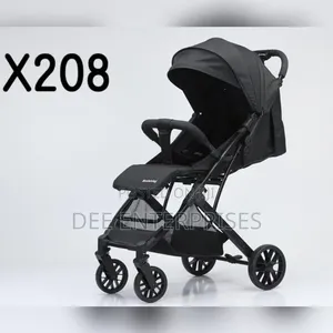 Baby Stroller 
Non Reversing Handle
Well Padded