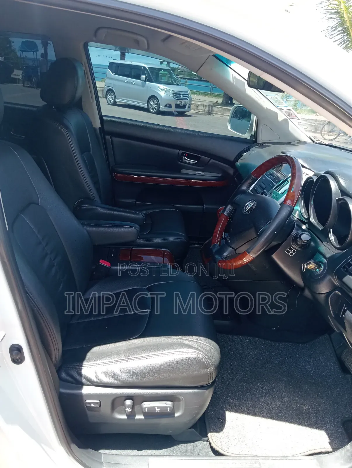 Toyota Harrier 2.4 2011 Pearl