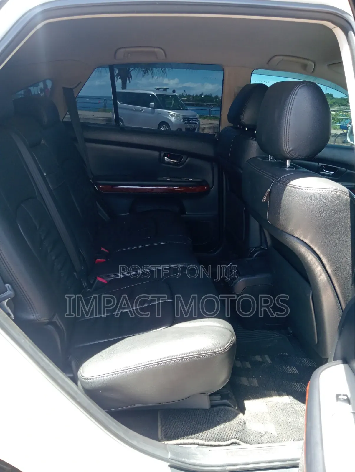 Toyota Harrier 2.4 2011 Pearl