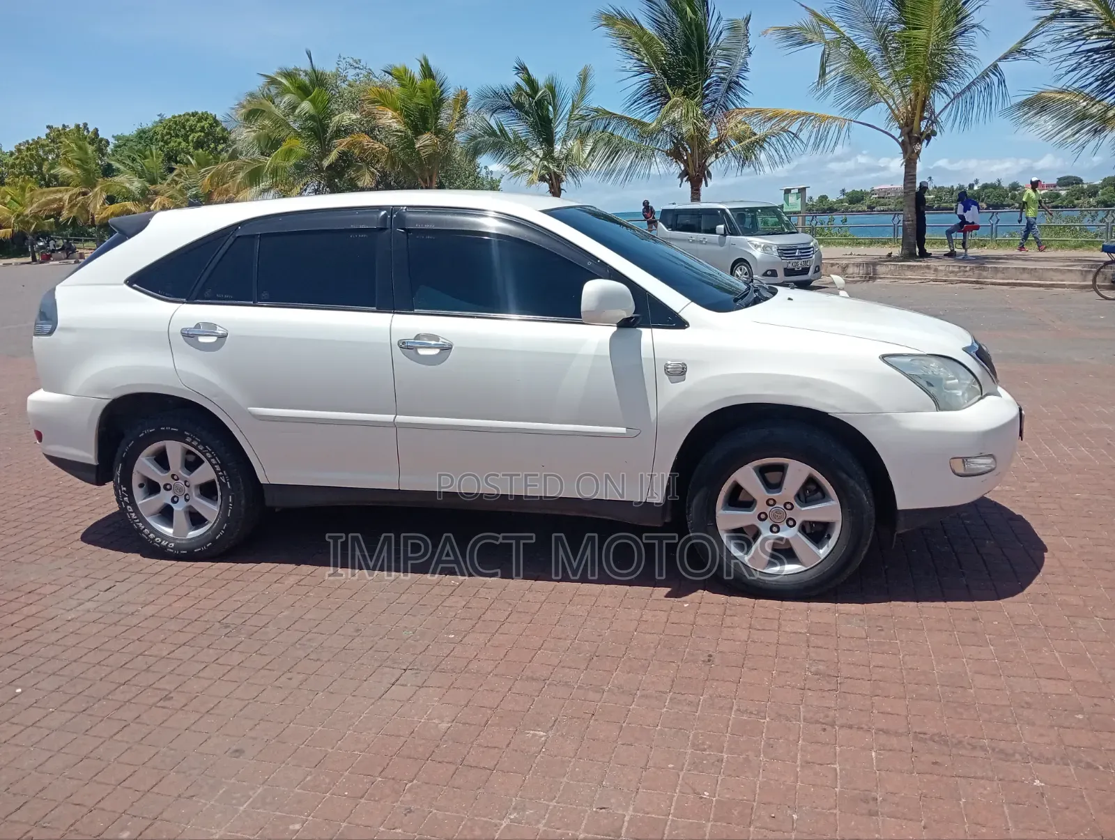 Toyota Harrier 2.4 2011 Pearl