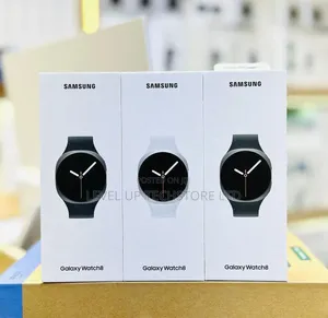 Samsung Galaxy Watch 8
Tracks Sports Activities, Heart Rate(40mm)