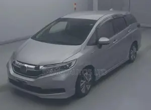 Honda Fit Shuttle 1.5 Hybrid 2WD 2019 Silver